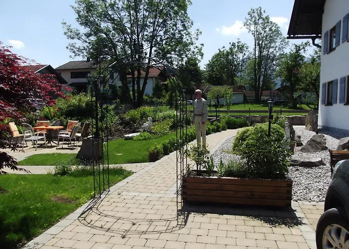 Apartment Gemuetliche In Urigem By Interhome *